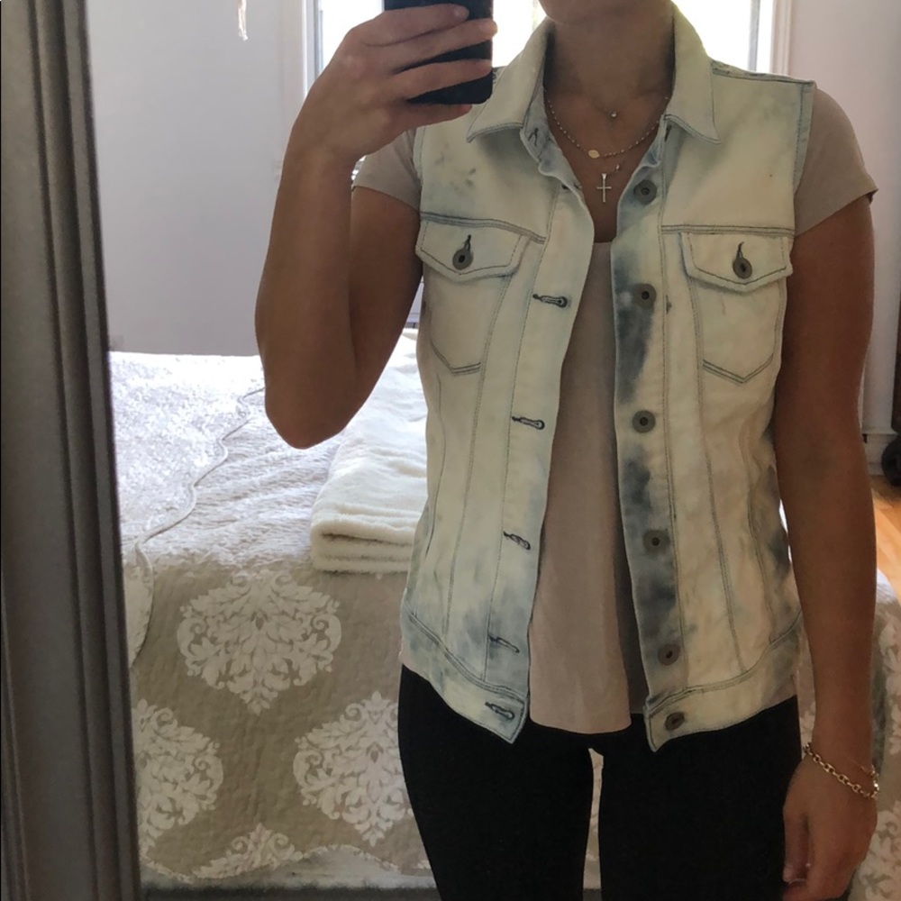 Diesel sleeveless jean jacket size small
